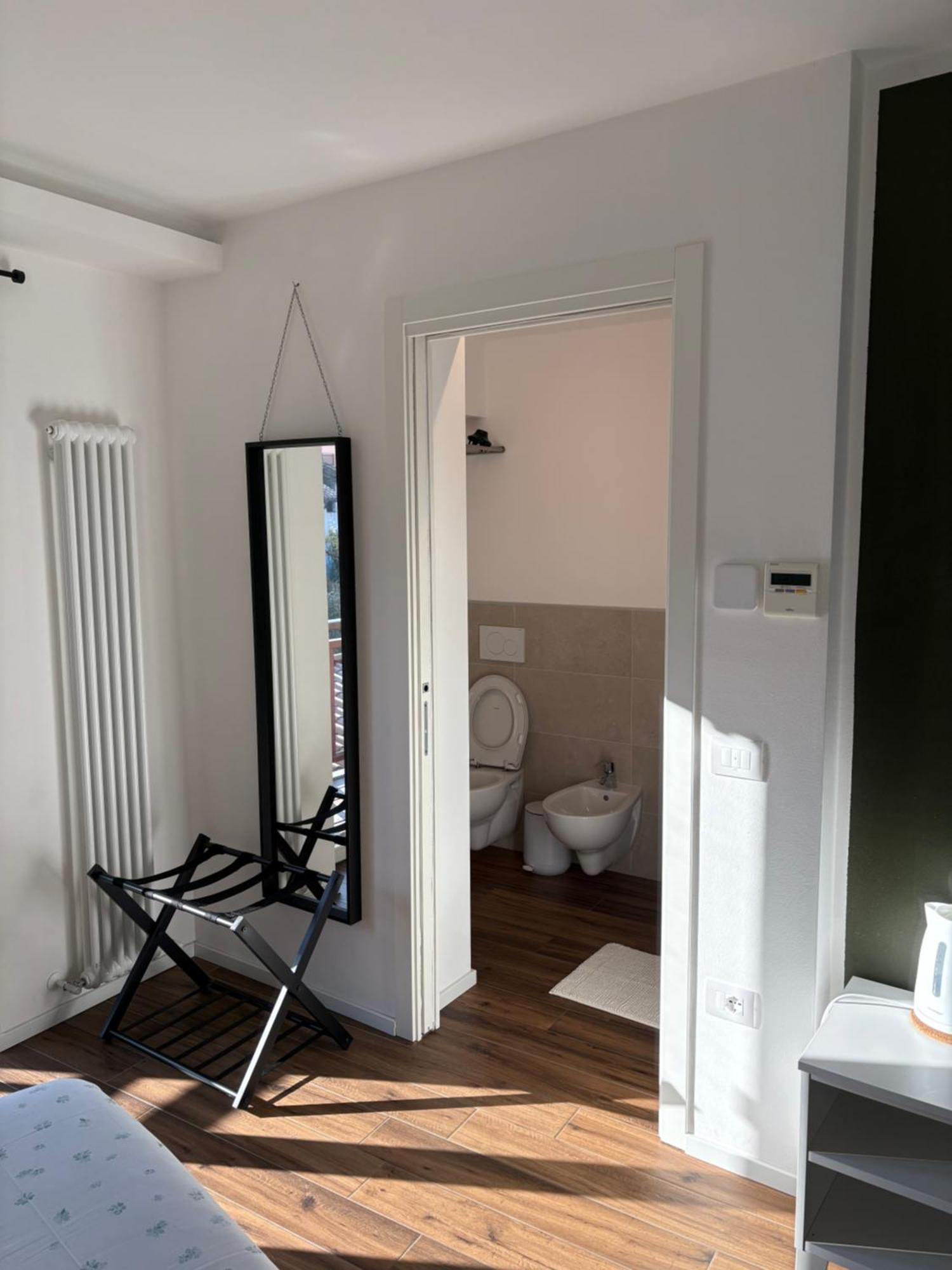 Casa Pitem Bed & Breakfast Torbole Sul Garda Room photo