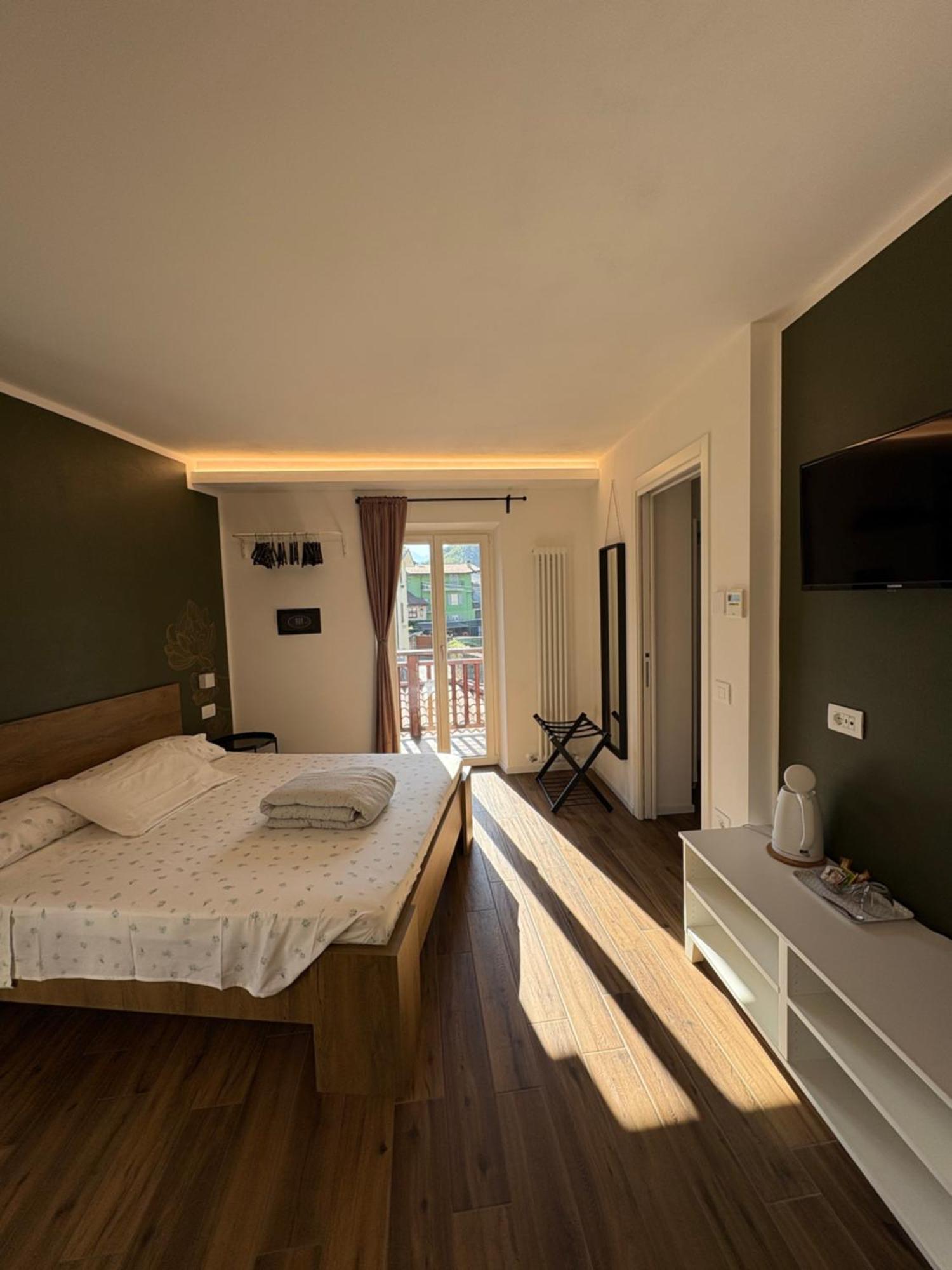 Casa Pitem Bed & Breakfast Torbole Sul Garda Room photo