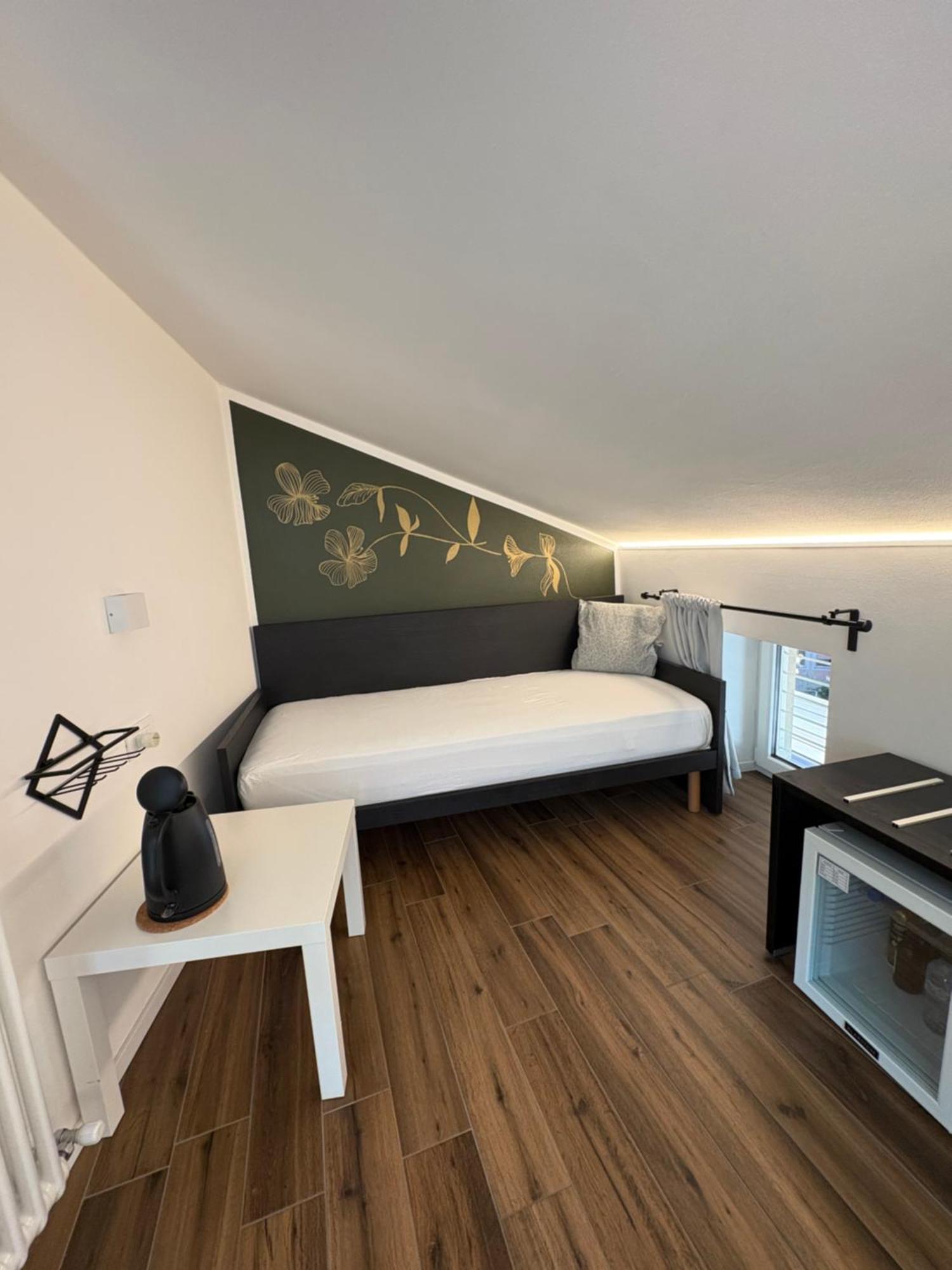 Casa Pitem Bed & Breakfast Torbole Sul Garda Room photo