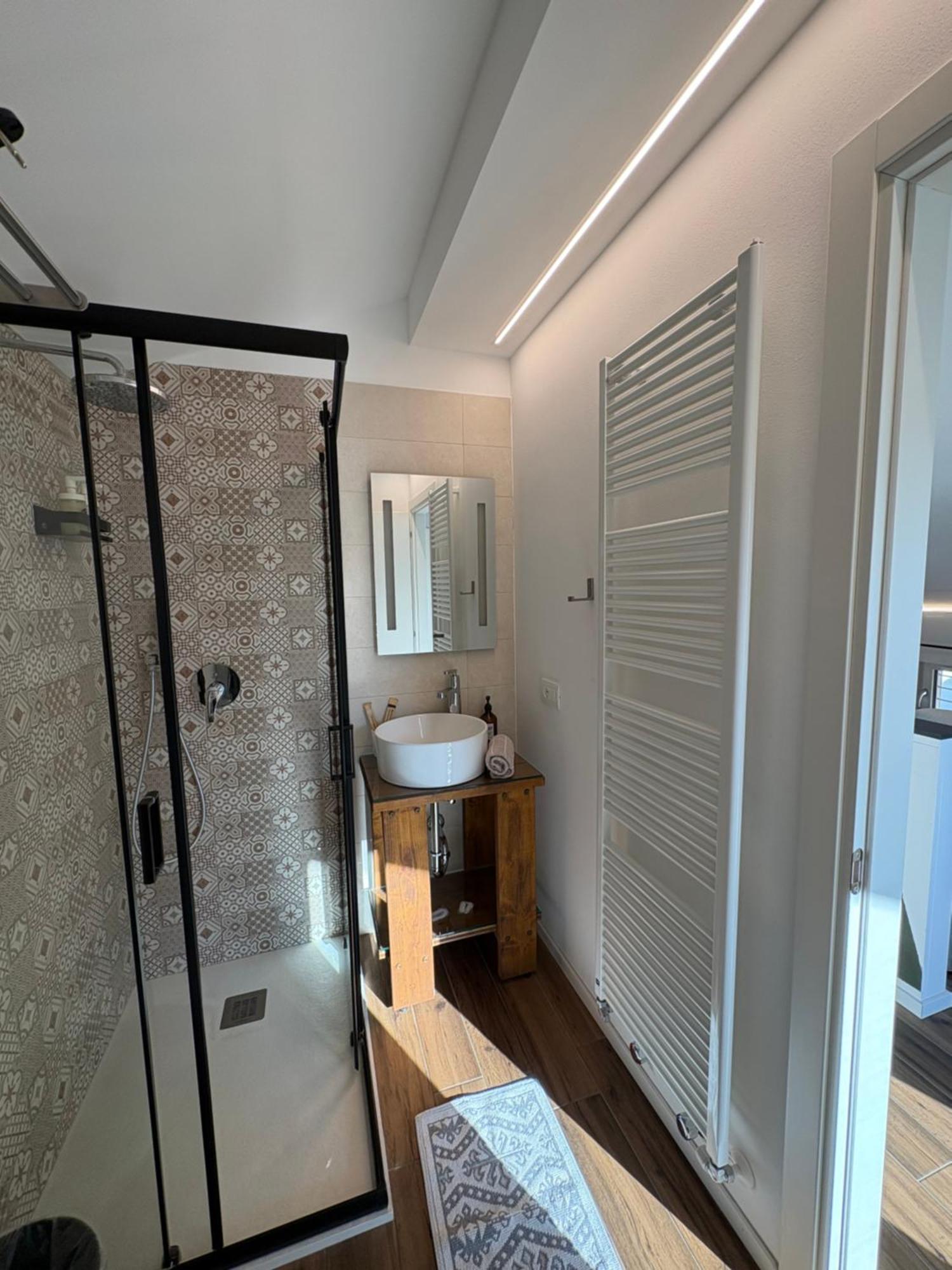 Casa Pitem Bed & Breakfast Torbole Sul Garda Room photo